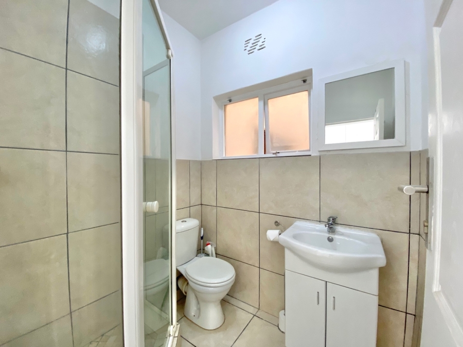 To Let 0 Bedroom Property for Rent in Sea Point Western Cape